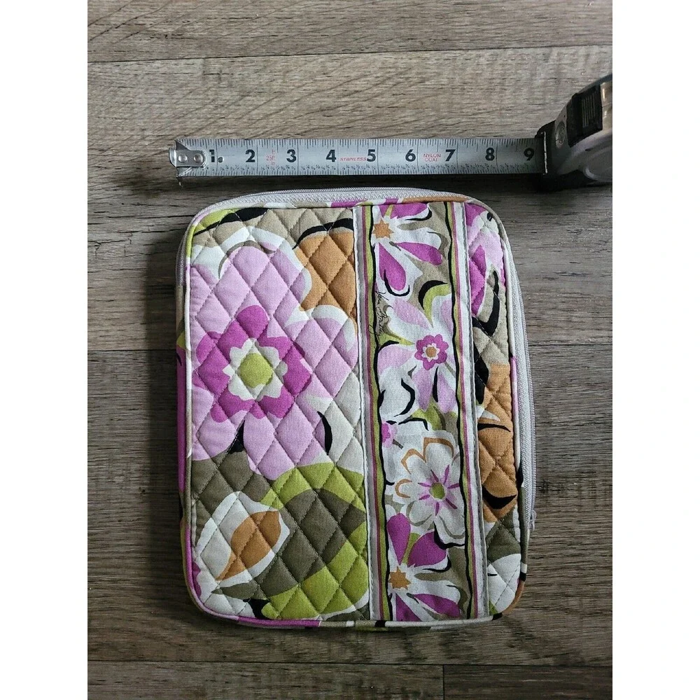 VERA BRADLEY Portobello Road Print Quilted Cotton Tablet Zip Case *EUC*